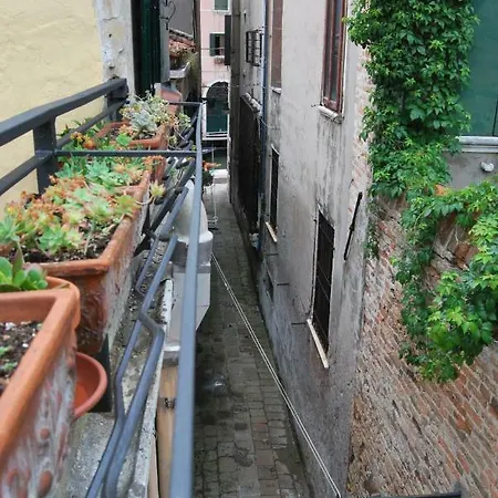 In Caeta Venise